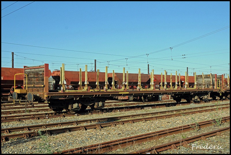 80 87 972 3 435-4 Us R09-5 Coutras01 160111-border.jpg