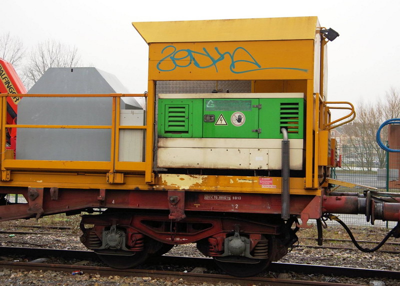 80 87 979 8 009-7 Uas W73 2 F SNCF-PN (2017-02-09 Saint Quentin) (3).jpg