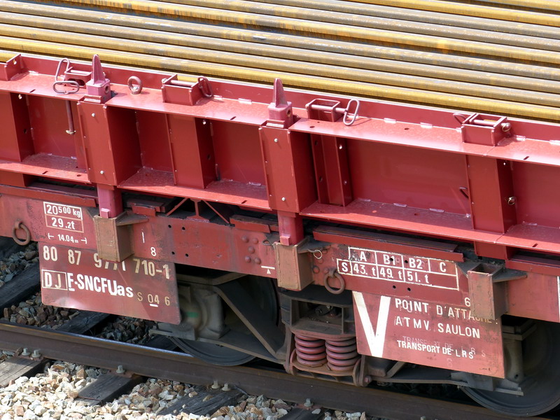 80 87 977 1 710-1 Uas S04 6 F SNCF-DJ (2015-06-27 SPDC) (3).jpg