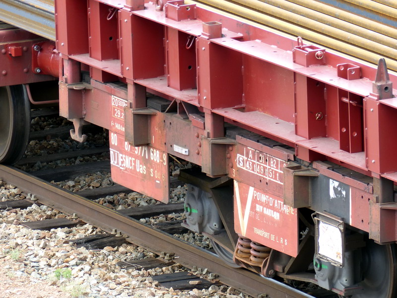 80 87 977 1 688-9 Uas S04 6 F SNCF-DJ (2015-07-25 SPDC) (5).jpg