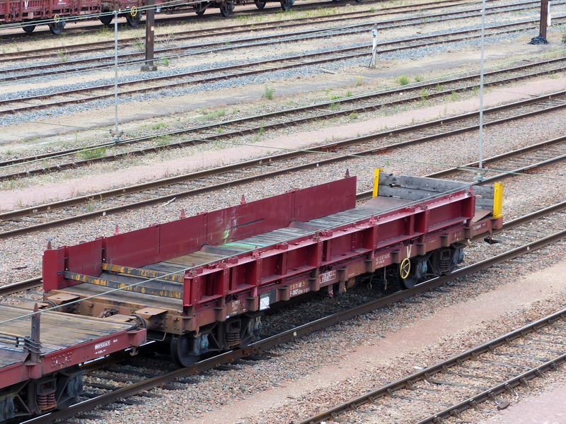 80 87 977 1 607-9 Uas S04 6 F SNCF-DJ (2015-06-23 SPDC) (1).jpg