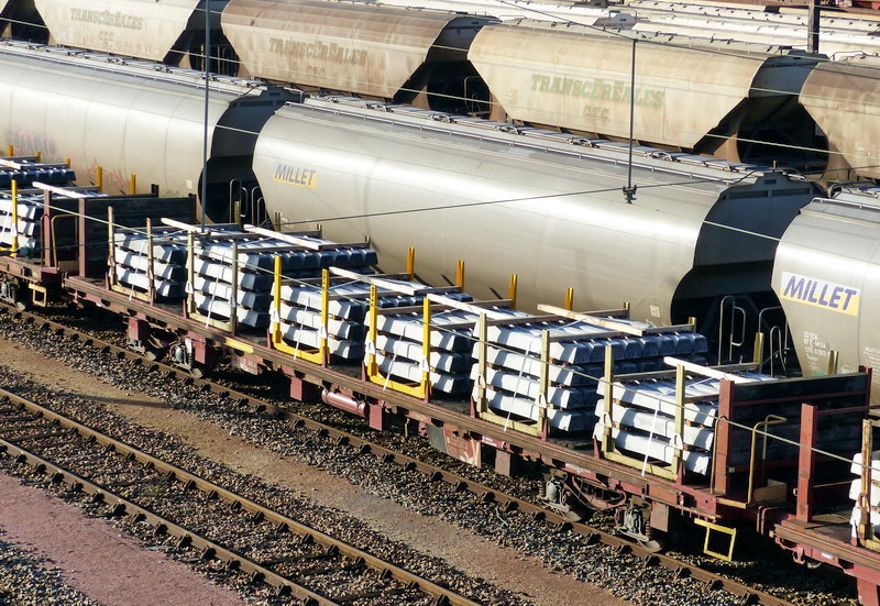 80 87 972 2 389-4 Ua R09 5 F SNCF-PSL (2015-01-11 SPDC) (1).jpg