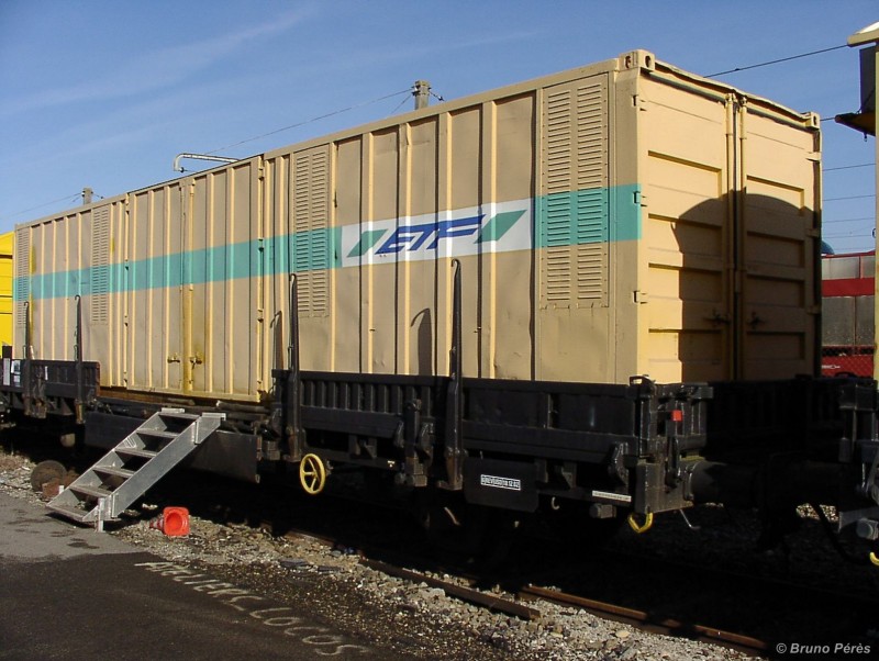 99 87 9 383 604-5 - ETF (2)-light.JPG