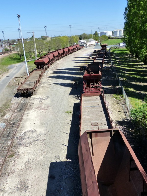 80 87 977 5 706-5 Uas R39 6 SNCF-PSL (2017-04-09 BIDON V à SPDC) (4).jpg