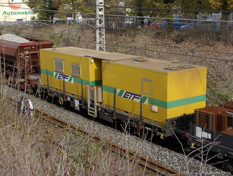 99 87 9 383 614-4 - ETF (1)-light.JPG