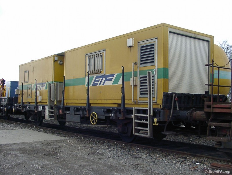 99 87 9 383 614-4 - ETF (18)-light.JPG