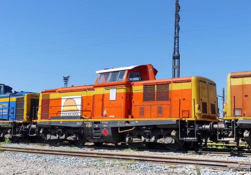 92 87 9 182 540-4 V211R (2017-04-21 SPDC) Colas Rail (7).jpg