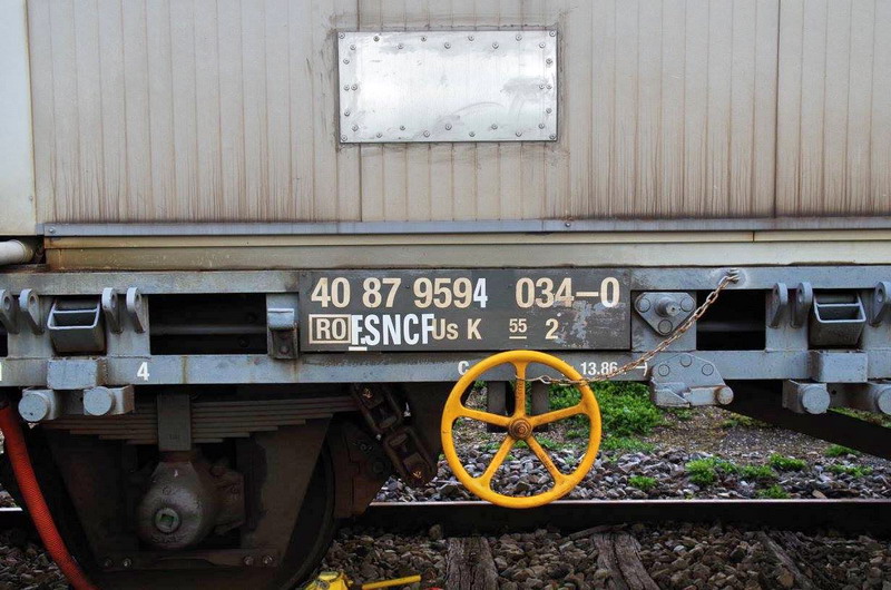 40 87 959 4 034-0 Us K55 2 F SNCF-RO (2017-04-26 Tergnier) (2).jpg
