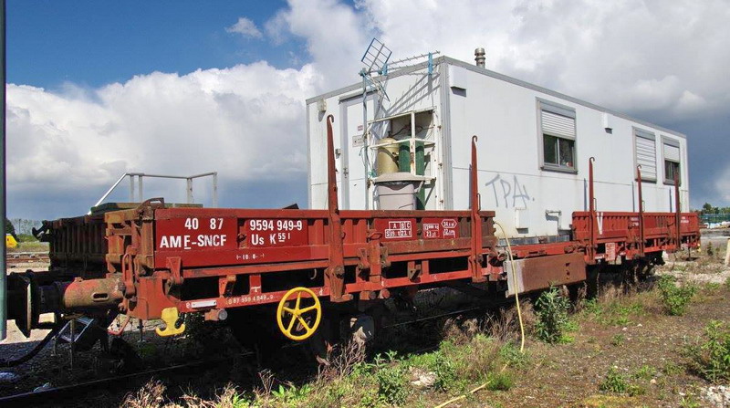 40 87 959 4 949-0 Us K55 1 F SNCF-AM (2017-04-26 Laon) (2).jpg