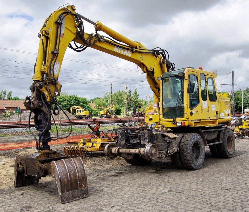 ATLAS TEREX 1604 KZW (2017-06-06-07 gare de Menin) Taverne NV (6).jpg