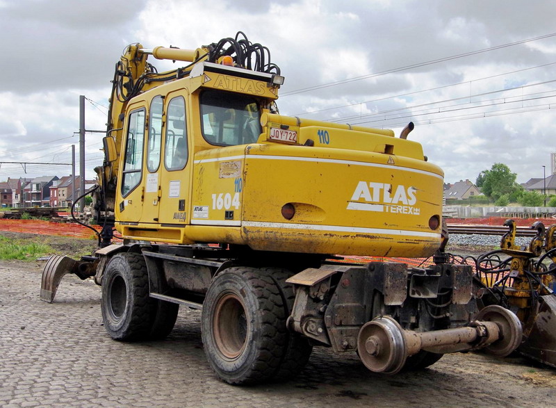 ATLAS TEREX 1604 KZW (2017-06-06-07 gare de Menin) Taverne NV (10).jpg