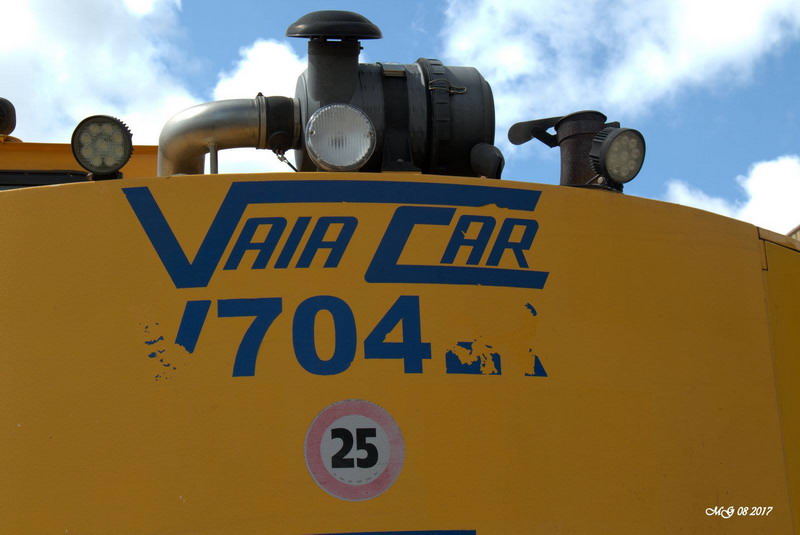 VaiaCar 704FR (2017-08-13 gare de Limoges Montjouis) Aquitaine Rail (7).jpg