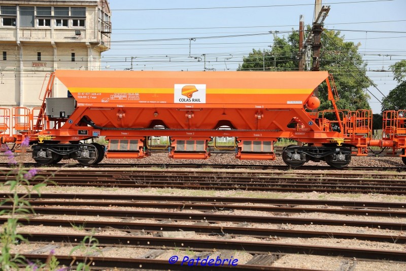 33.87.677.1428-4.JPG (496.98 Kio) Vu 539 fois 33.87.677.1428-4.JPG