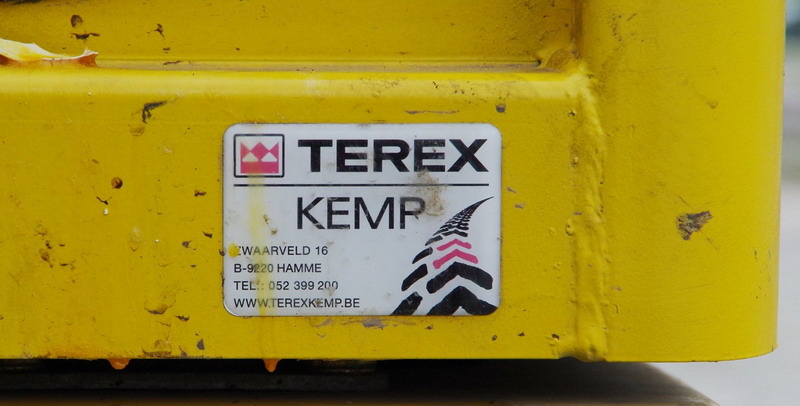Atlas 1604 KZW (2017-09-07 gare de Henin) Taveirne (19).jpg