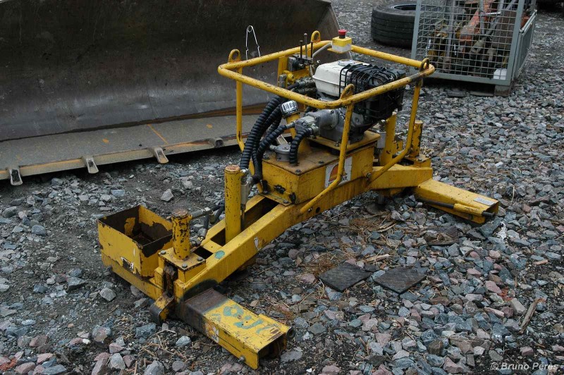 L2R 522 - Colas Rail (7)-light.JPG
