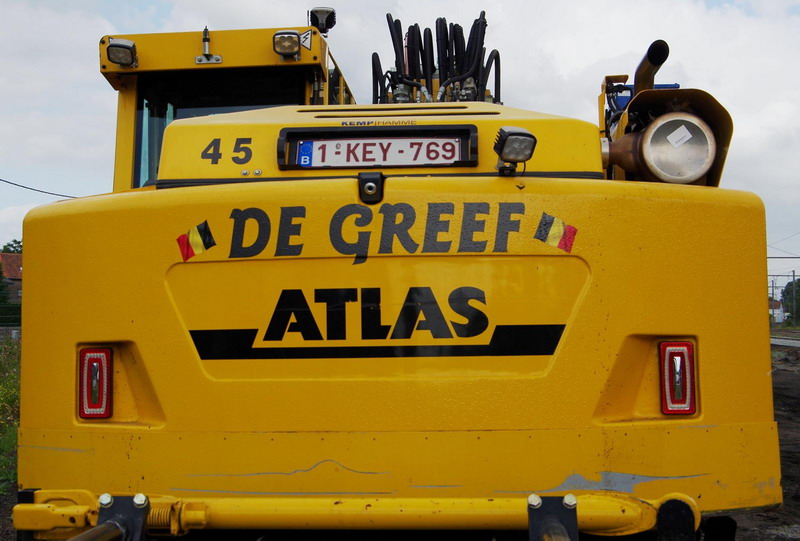 Atlas 1604 ZW (2017-09-06 gare de Henin) De Greef Paul (21).jpg
