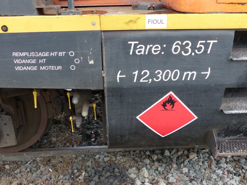 99 87 9 182 618-8 V212RA (2017-11-12 SPDC) Colas Rail (114).jpg