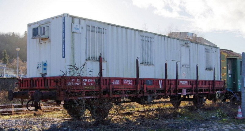 40 87 959 4 930-9 Us K55 1 F SNCF-AM (2018-01-19 gare de Laon) (27).jpg