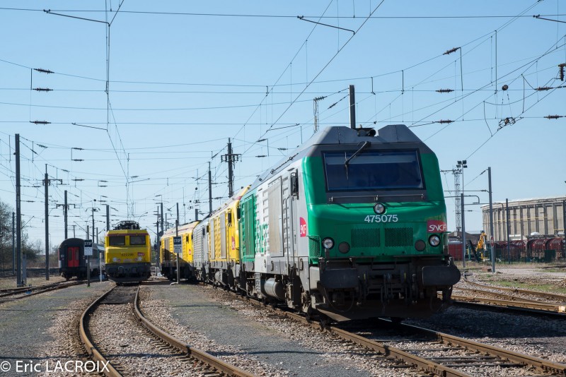 Train 2015 04 06 (106).jpg (461.55 Kio) Vu 19974 fois Train 2015 04 06 (106).jpg