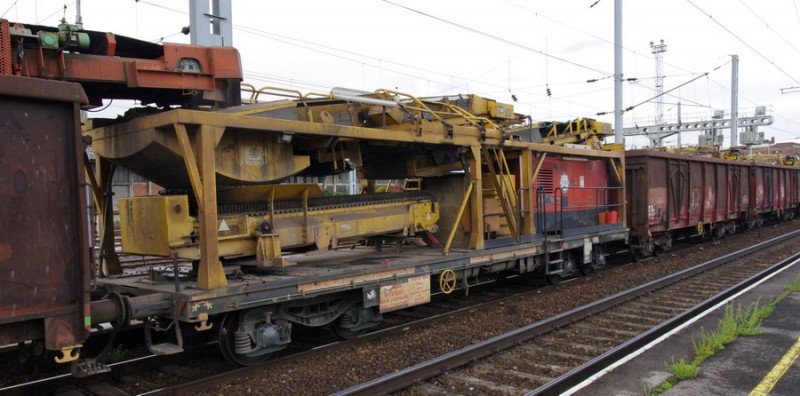 99 87 9 352 513-5 (2013-05'23 gare de Saint Quentin) TSO (4).jpg (136.76 Kio) Vu 8121 fois 99 87 9 352 513-5 (2013-05'23 gare de Saint Quentin) TSO (4).jpg