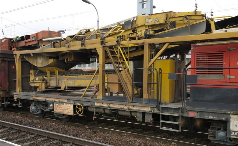 99 87 9 352 513-5 (2013-05'23 gare de Saint Quentin) TSO (3).jpg (171.75 Kio) Vu 8121 fois 99 87 9 352 513-5 (2013-05'23 gare de Saint Quentin) TSO (3).jpg