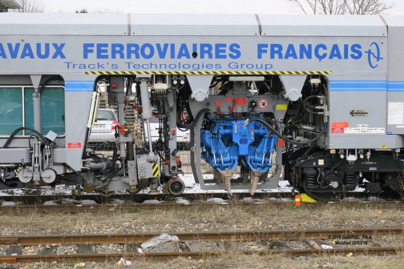 99 87 9 122 520-9 Type 108-32 275 (2018-03-20 Faiscau gare de Molsheim) (4)).jpg