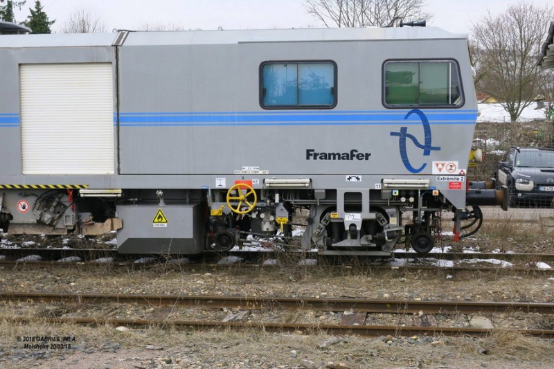 99 87 9 122 520-9 Type 108-32 275 (2018-03-20 Faisceau gare de Molsheim) (8)).jpg